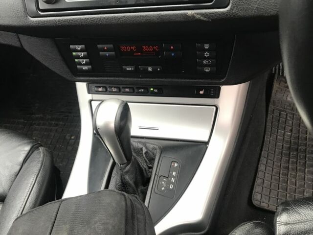 Серый БМВ Х5, объемом двигателя 3 л и пробегом 225 тыс. км за 3700 $, фото 5 на Automoto.ua