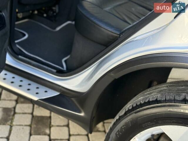 Серый БМВ Х5, объемом двигателя 4.6 л и пробегом 240 тыс. км за 6700 $, фото 90 на Automoto.ua