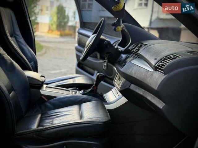 Серый БМВ Х5, объемом двигателя 4.6 л и пробегом 240 тыс. км за 6700 $, фото 33 на Automoto.ua