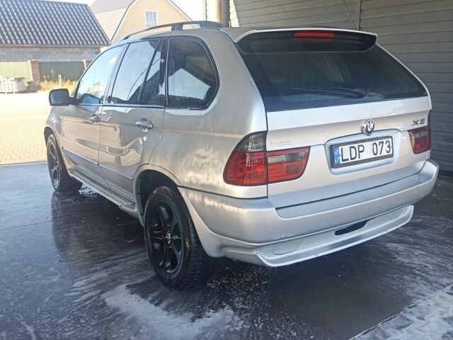 Сірий БМВ Х5, об'ємом двигуна 3 л та пробігом 320 тис. км за 4500 $, фото 2 на Automoto.ua