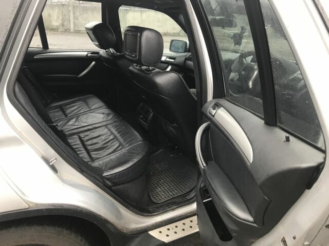 Серый БМВ Х5, объемом двигателя 3 л и пробегом 225 тыс. км за 3700 $, фото 4 на Automoto.ua