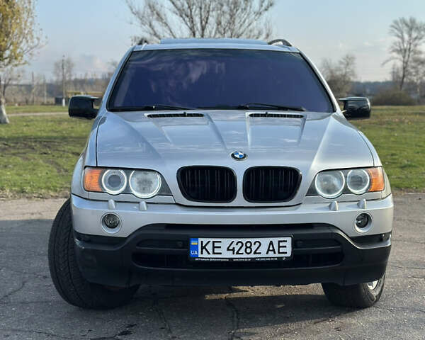 Серый БМВ Х5, объемом двигателя 2.93 л и пробегом 280 тыс. км за 10500 $, фото 4 на Automoto.ua