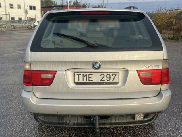 Серый БМВ Х5, объемом двигателя 3 л и пробегом 380 тыс. км за 4976 $, фото 5 на Automoto.ua