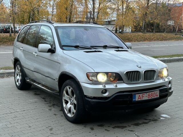 Серый БМВ Х5, объемом двигателя 3 л и пробегом 300 тыс. км за 3450 $, фото 6 на Automoto.ua
