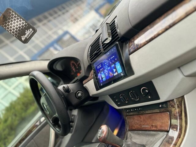 Серый БМВ Х5, объемом двигателя 3 л и пробегом 200 тыс. км за 3400 $, фото 10 на Automoto.ua