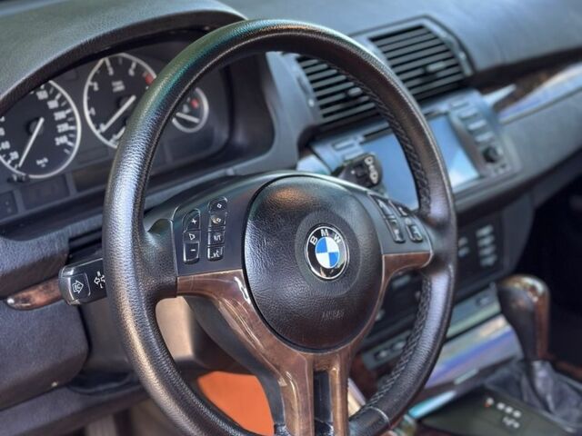 Серый БМВ Х5, объемом двигателя 3 л и пробегом 540 тыс. км за 9500 $, фото 10 на Automoto.ua