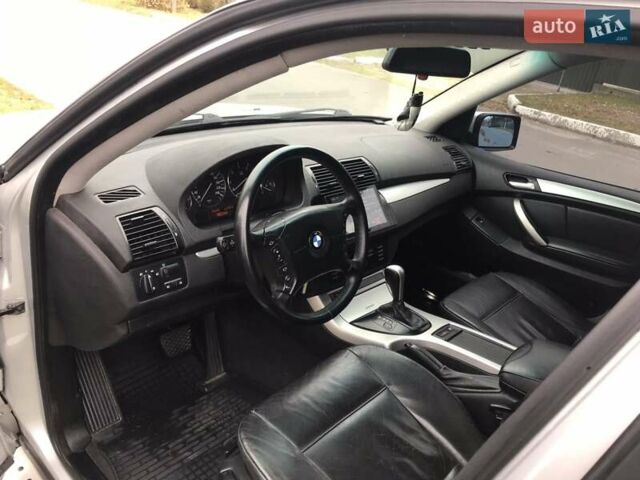 Сірий БМВ Х5, об'ємом двигуна 2.93 л та пробігом 340 тис. км за 8800 $, фото 6 на Automoto.ua