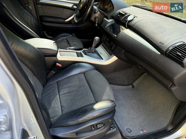 Сірий БМВ Х5, об'ємом двигуна 4.62 л та пробігом 248 тис. км за 11000 $, фото 12 на Automoto.ua