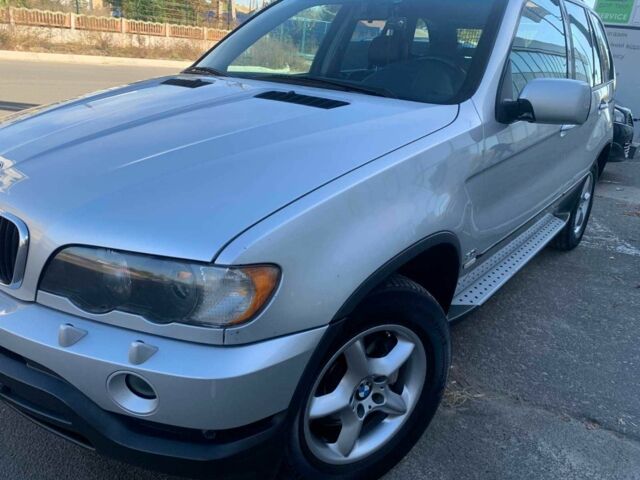 Серый БМВ Х5, объемом двигателя 3 л и пробегом 380 тыс. км за 7950 $, фото 3 на Automoto.ua