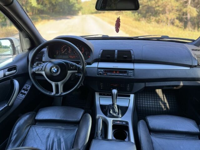 Серый БМВ Х5, объемом двигателя 3 л и пробегом 320 тыс. км за 6300 $, фото 12 на Automoto.ua