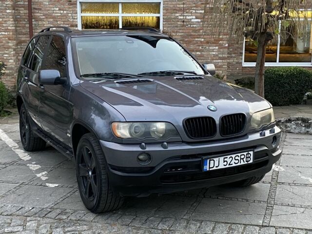 Серый БМВ Х5, объемом двигателя 3 л и пробегом 400 тыс. км за 4650 $, фото 7 на Automoto.ua