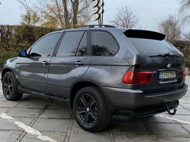 Серый БМВ Х5, объемом двигателя 3 л и пробегом 400 тыс. км за 4650 $, фото 3 на Automoto.ua