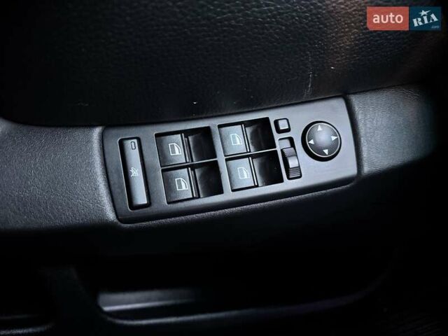 Сірий БМВ Х5, об'ємом двигуна 3 л та пробігом 350 тис. км за 9300 $, фото 27 на Automoto.ua