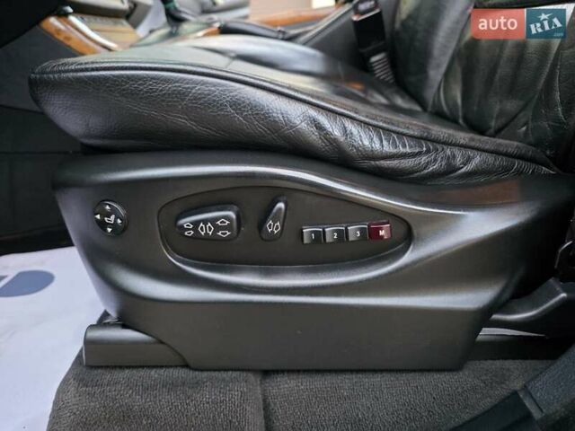 Серый БМВ Х5, объемом двигателя 3 л и пробегом 295 тыс. км за 7999 $, фото 72 на Automoto.ua