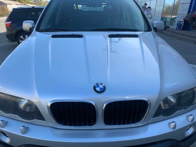 Серый БМВ Х5, объемом двигателя 3 л и пробегом 380 тыс. км за 7950 $, фото 2 на Automoto.ua