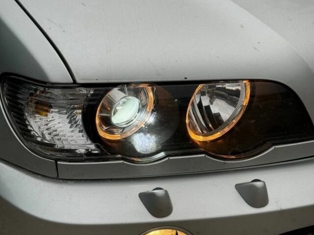 Сірий БМВ Х5, об'ємом двигуна 3 л та пробігом 400 тис. км за 6185 $, фото 8 на Automoto.ua