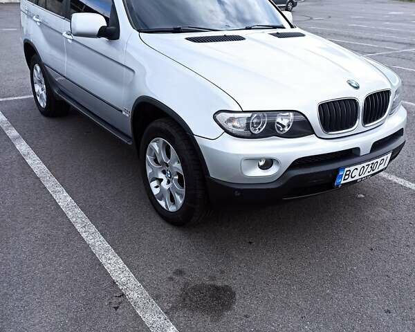 Сірий БМВ Х5, об'ємом двигуна 2.99 л та пробігом 279 тис. км за 13000 $, фото 9 на Automoto.ua