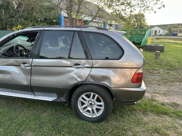 Сірий БМВ Х5, об'ємом двигуна 3 л та пробігом 270 тис. км за 5000 $, фото 9 на Automoto.ua