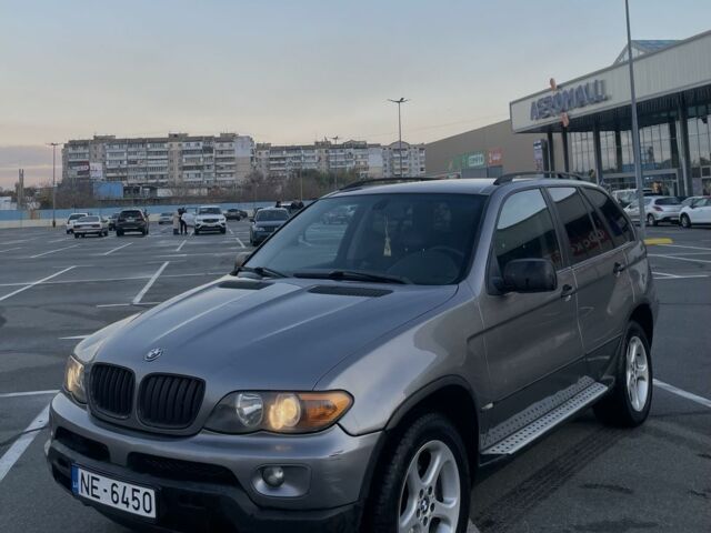 Серый БМВ Х5, объемом двигателя 3 л и пробегом 319 тыс. км за 5500 $, фото 3 на Automoto.ua