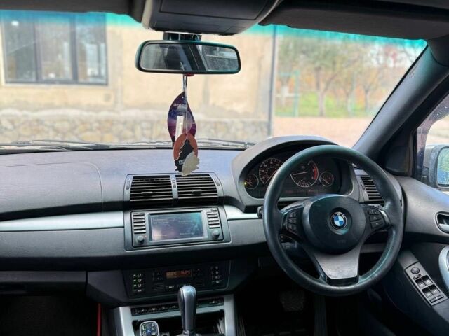 Серый БМВ Х5, объемом двигателя 0 л и пробегом 3 тыс. км за 4500 $, фото 3 на Automoto.ua