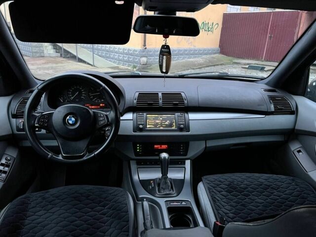 Серый БМВ Х5, объемом двигателя 3 л и пробегом 332 тыс. км за 5300 $, фото 7 на Automoto.ua