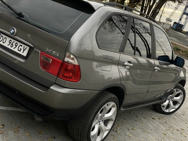 Серый БМВ Х5, объемом двигателя 3 л и пробегом 390 тыс. км за 7900 $, фото 7 на Automoto.ua