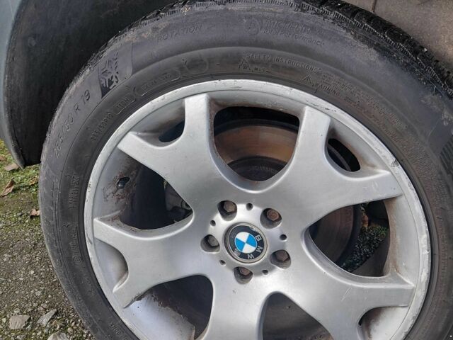 Сірий БМВ Х5, об'ємом двигуна 3 л та пробігом 370 тис. км за 4500 $, фото 4 на Automoto.ua