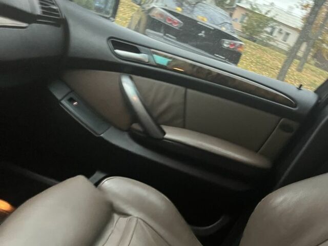 Серый БМВ Х5, объемом двигателя 3 л и пробегом 333 тыс. км за 11500 $, фото 16 на Automoto.ua