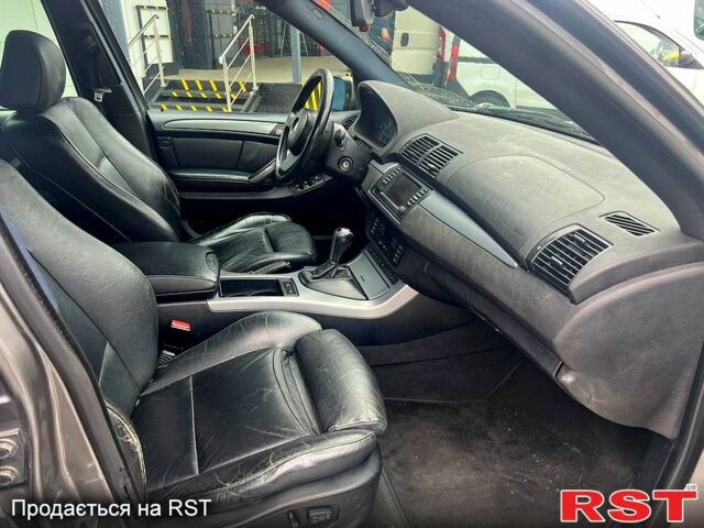Сірий БМВ Х5, об'ємом двигуна 3 л та пробігом 298 тис. км за 6780 $, фото 6 на Automoto.ua
