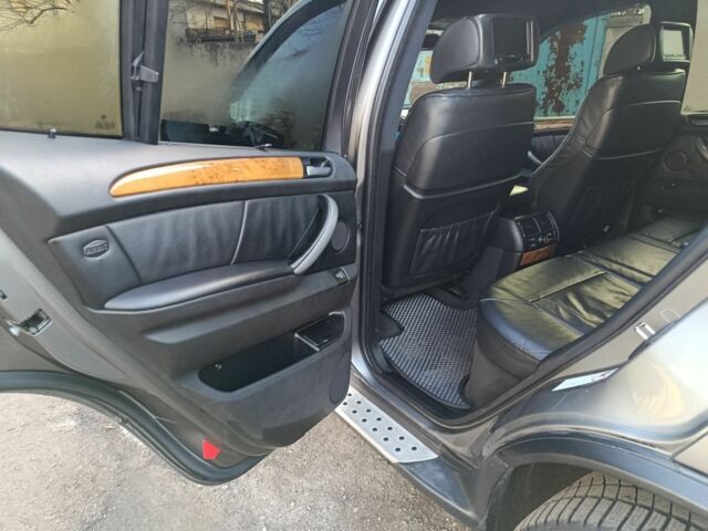 Серый БМВ Х5, объемом двигателя 4.8 л и пробегом 230 тыс. км за 7499 $, фото 14 на Automoto.ua