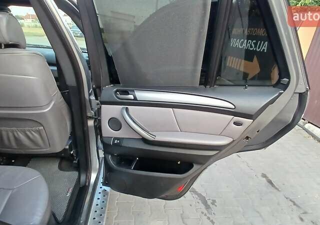 Сірий БМВ Х5, об'ємом двигуна 3 л та пробігом 260 тис. км за 12000 $, фото 24 на Automoto.ua