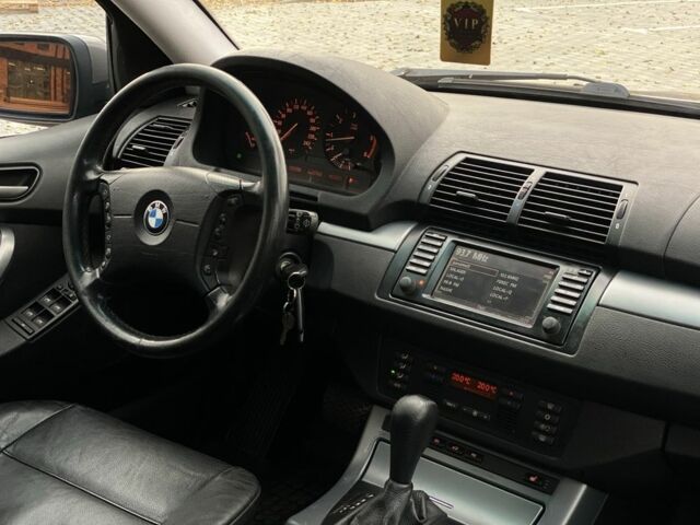 Серый БМВ Х5, объемом двигателя 3 л и пробегом 390 тыс. км за 7900 $, фото 19 на Automoto.ua