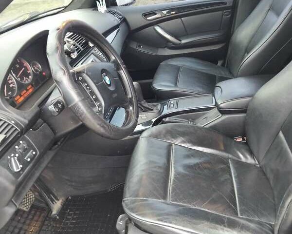 Серый БМВ Х5, объемом двигателя 3 л и пробегом 400 тыс. км за 9000 $, фото 8 на Automoto.ua