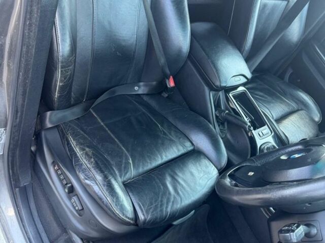 Сірий БМВ Х5, об'ємом двигуна 3 л та пробігом 241 тис. км за 4500 $, фото 18 на Automoto.ua
