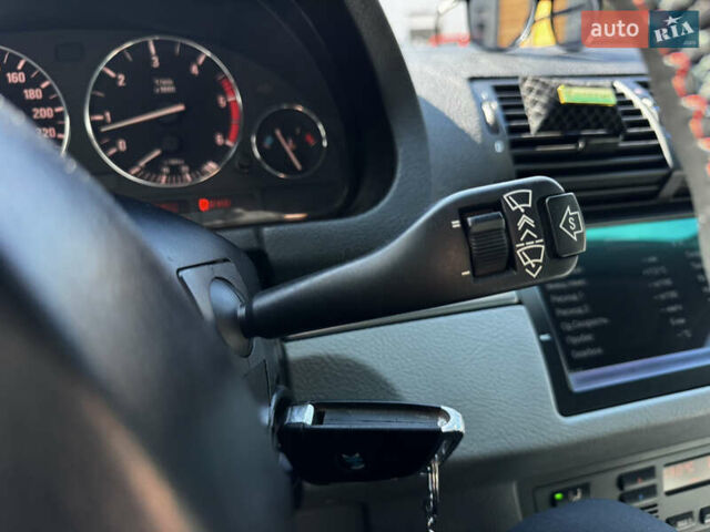 Серый БМВ Х5, объемом двигателя 3 л и пробегом 451 тыс. км за 13999 $, фото 24 на Automoto.ua