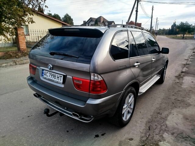 Серый БМВ Х5, объемом двигателя 3 л и пробегом 511 тыс. км за 10399 $, фото 3 на Automoto.ua