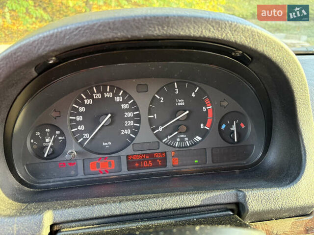 Сірий БМВ Х5, об'ємом двигуна 2.99 л та пробігом 348 тис. км за 9500 $, фото 6 на Automoto.ua