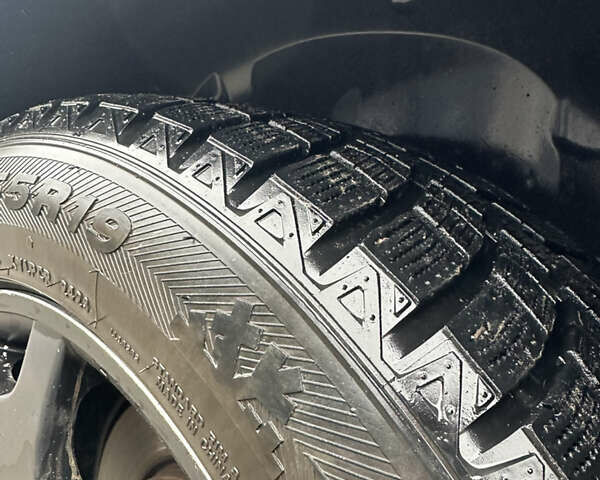 Сірий БМВ Х5, об'ємом двигуна 3 л та пробігом 349 тис. км за 7000 $, фото 5 на Automoto.ua