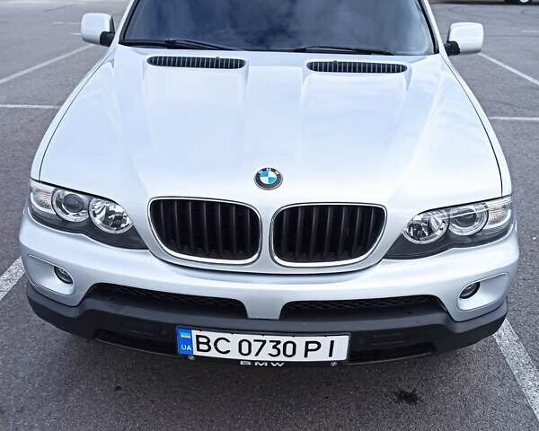 Сірий БМВ Х5, об'ємом двигуна 2.99 л та пробігом 279 тис. км за 13000 $, фото 5 на Automoto.ua