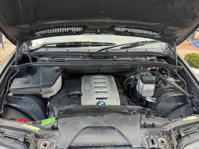 Серый БМВ Х5, объемом двигателя 0 л и пробегом 3 тыс. км за 4500 $, фото 4 на Automoto.ua