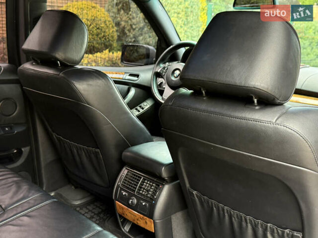 Серый БМВ Х5, объемом двигателя 3 л и пробегом 490 тыс. км за 11500 $, фото 36 на Automoto.ua