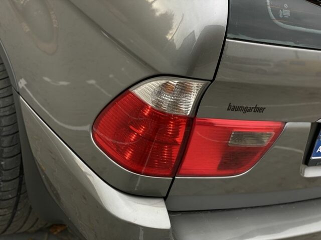 Серый БМВ Х5, объемом двигателя 3 л и пробегом 390 тыс. км за 7900 $, фото 5 на Automoto.ua