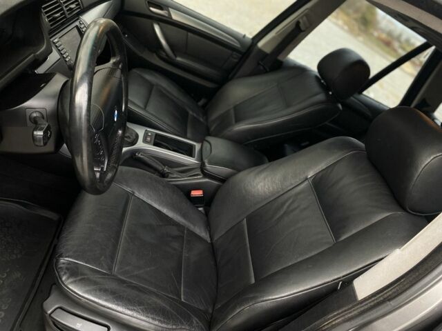 Серый БМВ Х5, объемом двигателя 3 л и пробегом 390 тыс. км за 7900 $, фото 15 на Automoto.ua