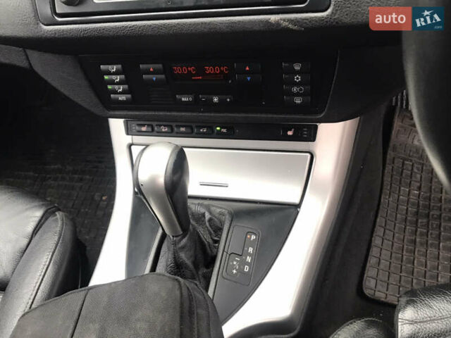 Серый БМВ Х5, объемом двигателя 3 л и пробегом 225 тыс. км за 3700 $, фото 9 на Automoto.ua