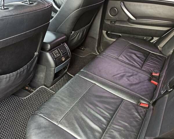 Сірий БМВ Х5, об'ємом двигуна 2.99 л та пробігом 279 тис. км за 13000 $, фото 8 на Automoto.ua