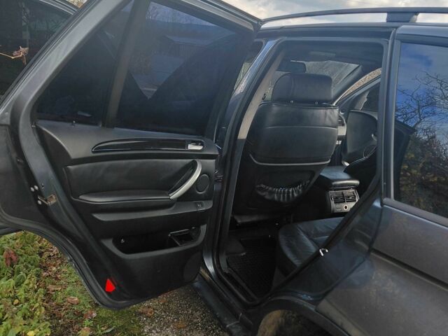 Сірий БМВ Х5, об'ємом двигуна 3 л та пробігом 370 тис. км за 4500 $, фото 8 на Automoto.ua