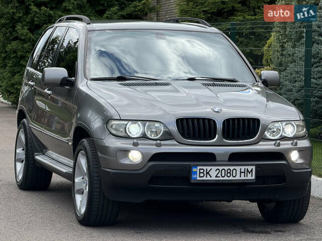 Серый БМВ Х5, объемом двигателя 3 л и пробегом 490 тыс. км за 11500 $, фото 10 на Automoto.ua