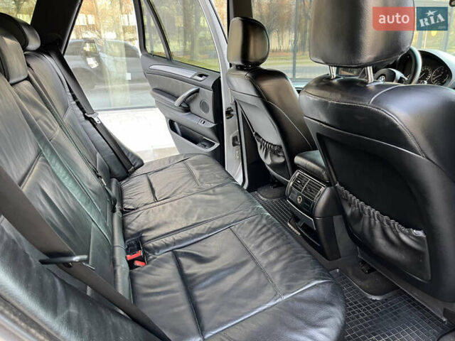 Серый БМВ Х5, объемом двигателя 2.99 л и пробегом 465 тыс. км за 9500 $, фото 42 на Automoto.ua