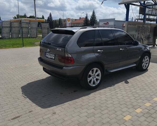 Серый БМВ Х5, объемом двигателя 3 л и пробегом 377 тыс. км за 11500 $, фото 2 на Automoto.ua