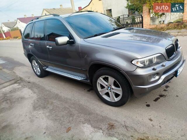 Серый БМВ Х5, объемом двигателя 3 л и пробегом 511 тыс. км за 10399 $, фото 1 на Automoto.ua